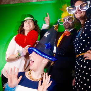 Choose your Open-Air Photo Booth in Dallas as per your desire