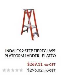 What safety features and things to check for before using the platform ladders?