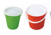 What are the different types of plastic bins used in industries